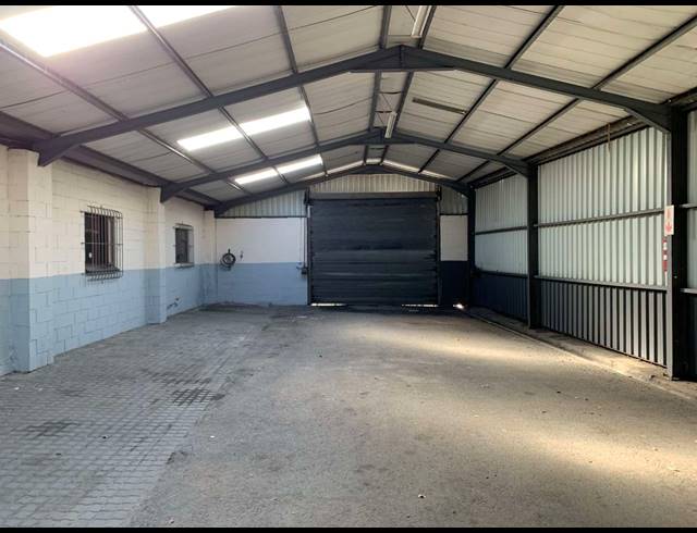 1,200M² FACTORY TO LET IN ELSIES RIVER INDUSTRIAL